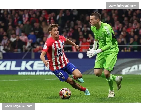 皇马上诉卢宁红牌：保护队友反染红？德比争议待解