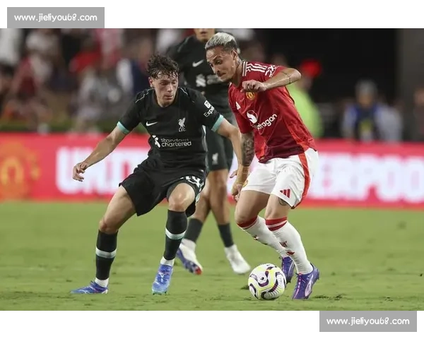 曼联名宿布朗盛赞今夏引援：新援实力强劲，红魔复兴在望